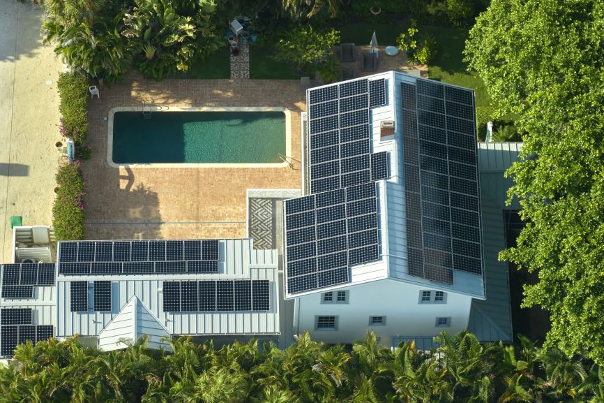 do solar panels work at night? here is the truth