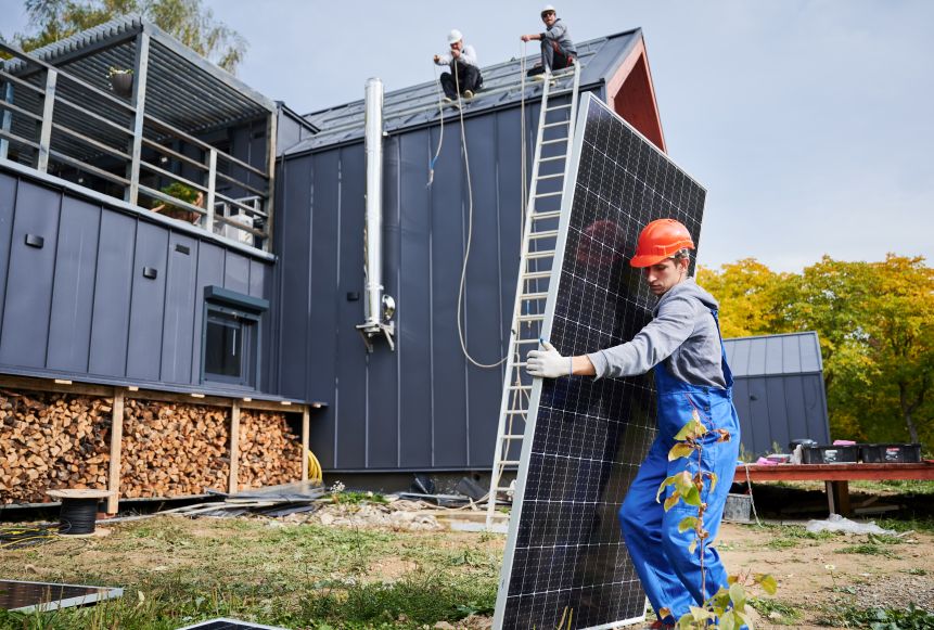 Solar panel mounting installation for an off-grid house by Eco Sun Works